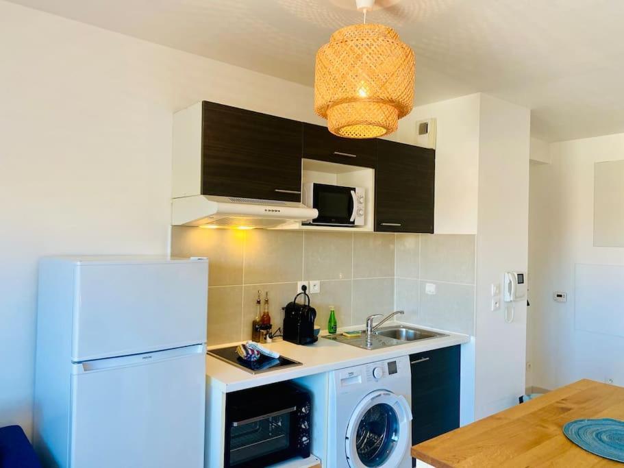 "Loulou" T1 Moderne Et Lumineux, Centre Ville, Wifi, Parking Сет Екстериор снимка